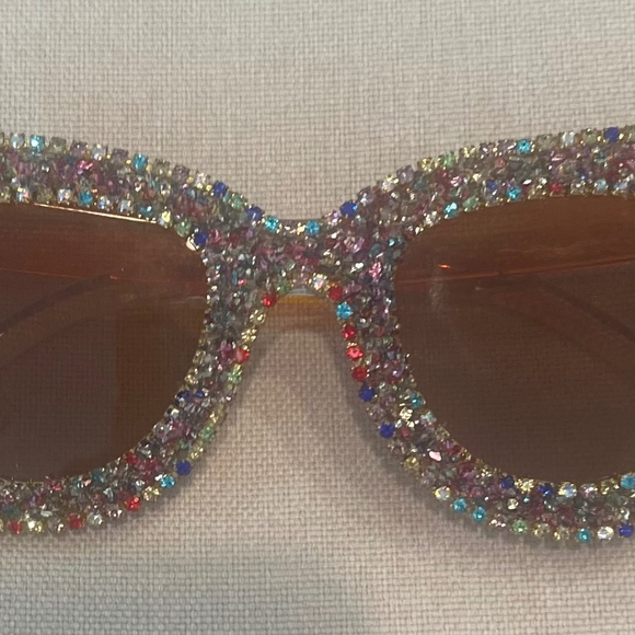 Sunglasses - Picture 1 of 2